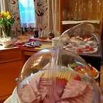 게스트하우스 Und Weinschreiber 라우리스