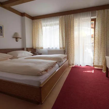 Гостевой дом Und Weinschreiber 3*