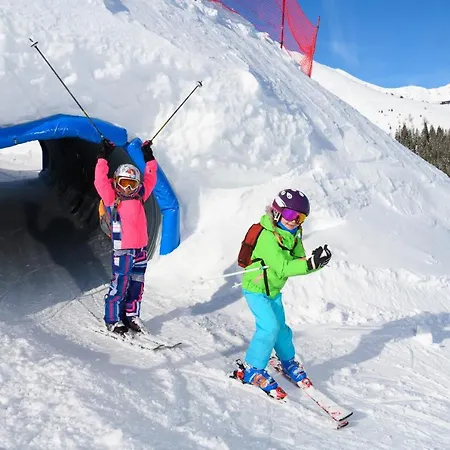 Und Weinschreiber Гостевой дом Раурис